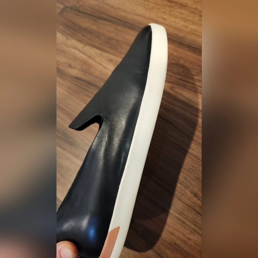 Women's Vince Leather Slip-On Loafer size 7.5 - Picture 11 of 14